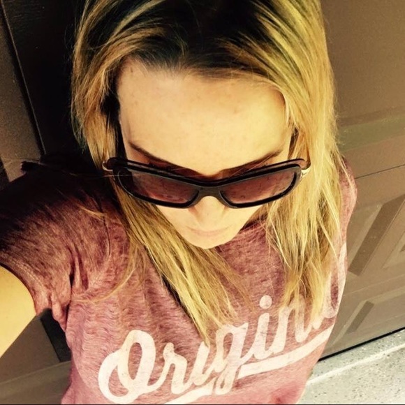 Meet your Posher, Maggie - Picture 1 of 1